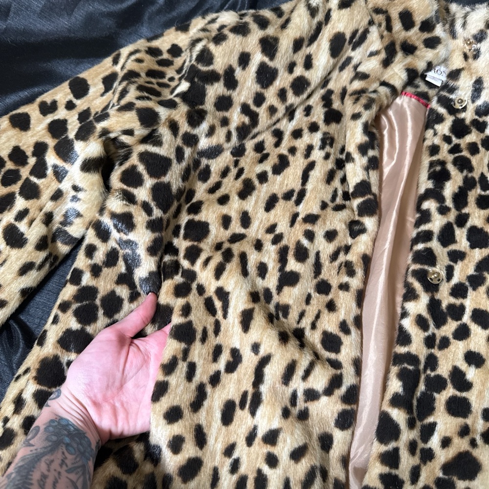 Leopard Fur Jacket - Picture 4 of 8